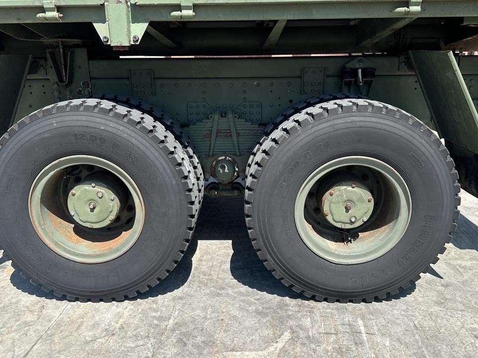 Iveco 260-35 6x6 Photo 8