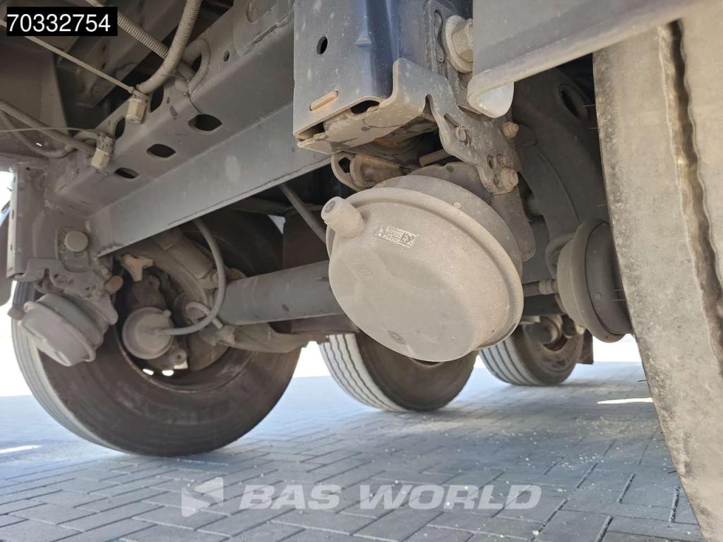 Kässbohrer XS Tailgate Koffer BPW Photo 17