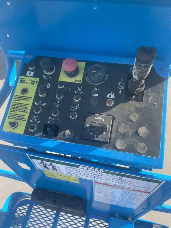 Genie Z30/20N RJ Photo 5