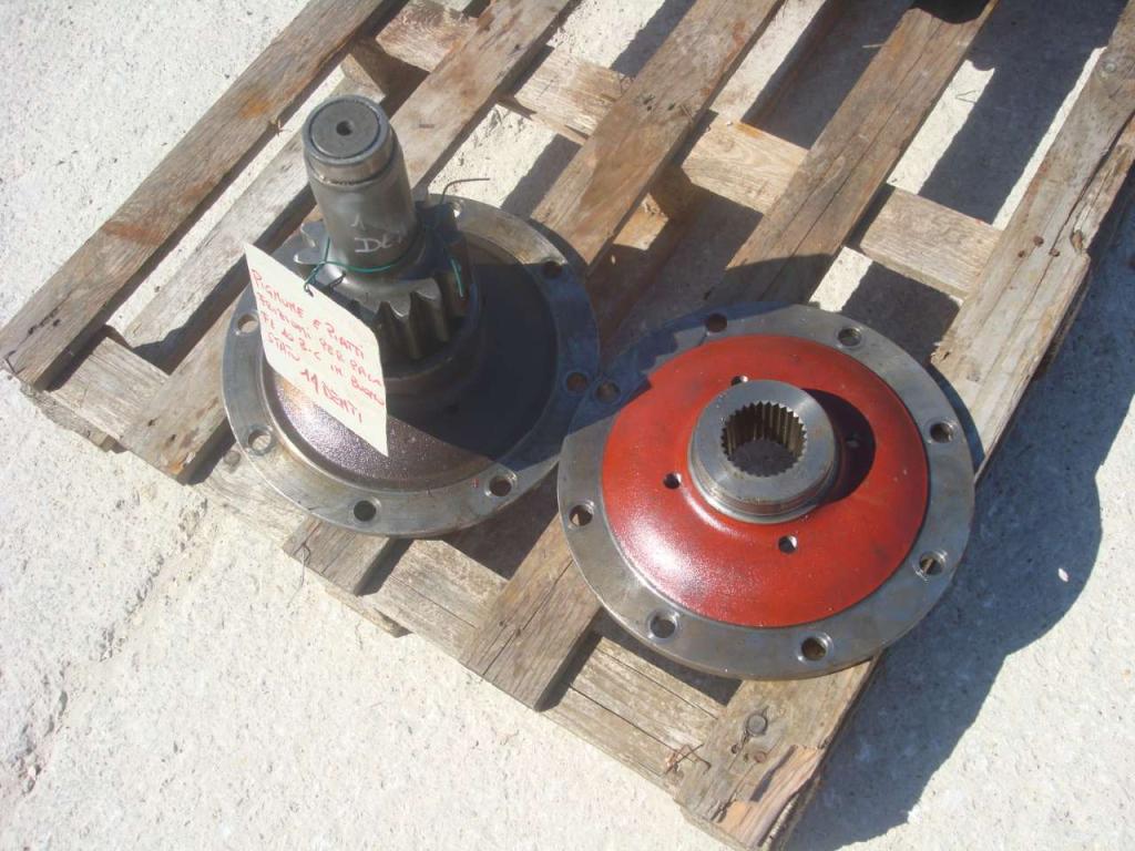 Pignon et disques d’embrayage pour Fiat Allis FL 10B-C Photo 3