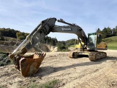 Volvo EC240CL en vente par Balavto