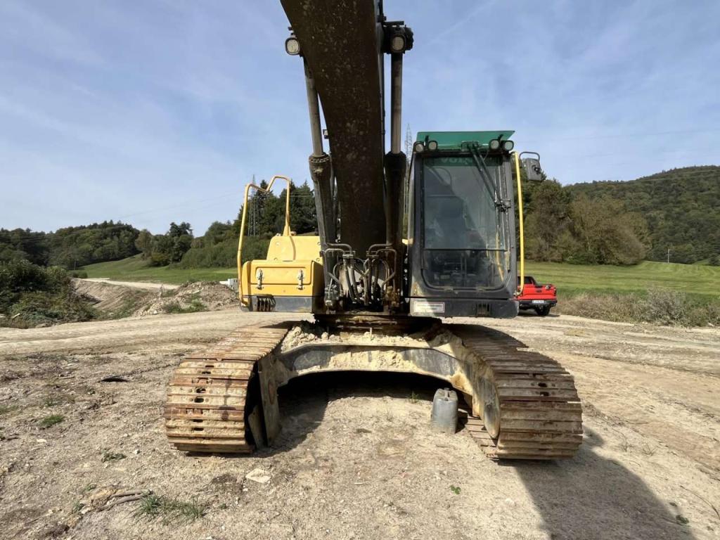 Volvo EC240CL Photo 11