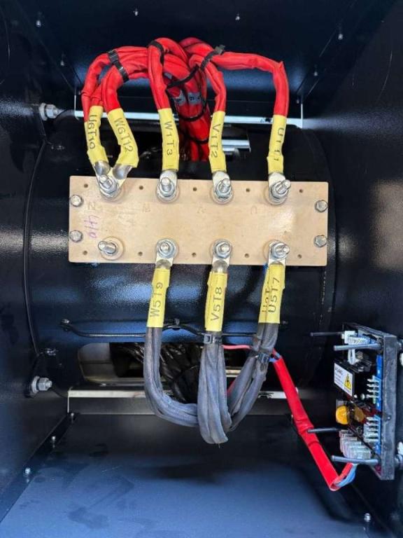 DPX CJ444ES - 325 kVA Alternator - DPX-33910 Groupe électrogène Photo 6