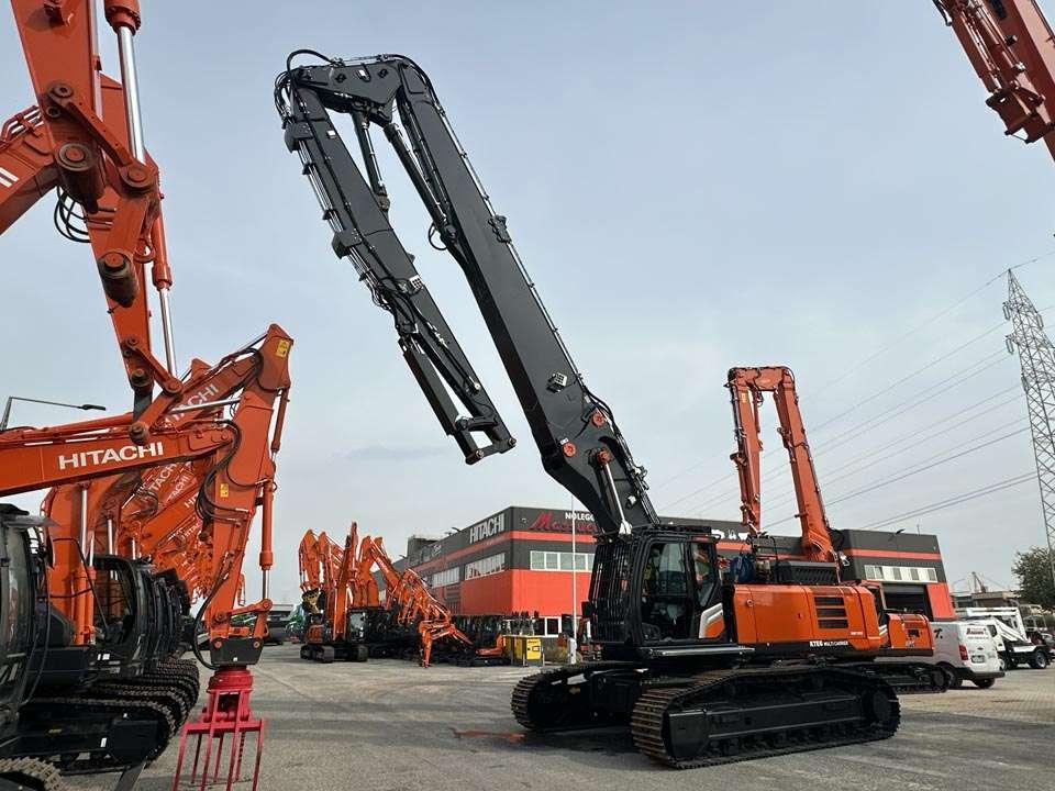 Hitachi KMC380S-7 Photo 1