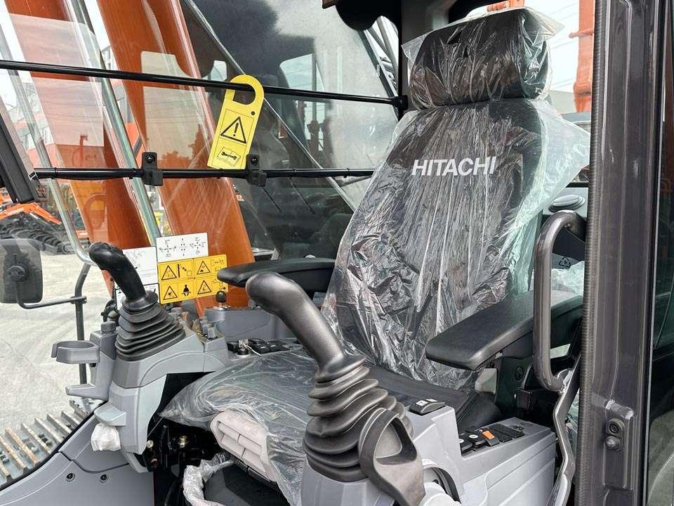 Hitachi KMC380S-7 Photo 15
