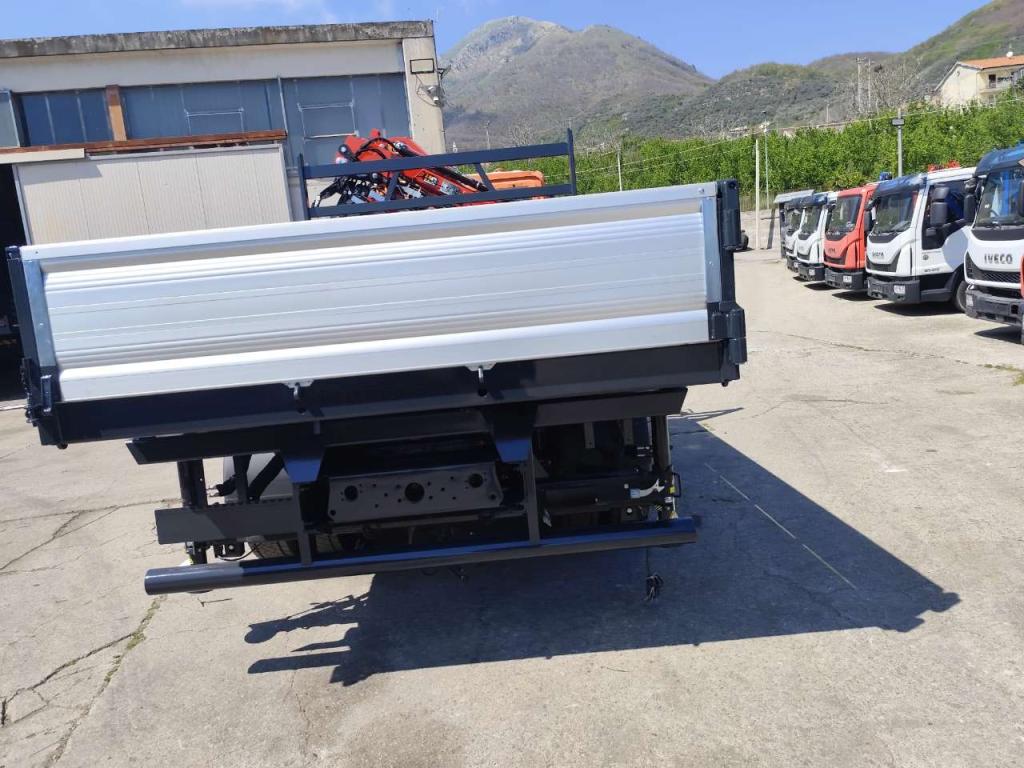 Iveco EUROCARGO 120-190L Photo 6