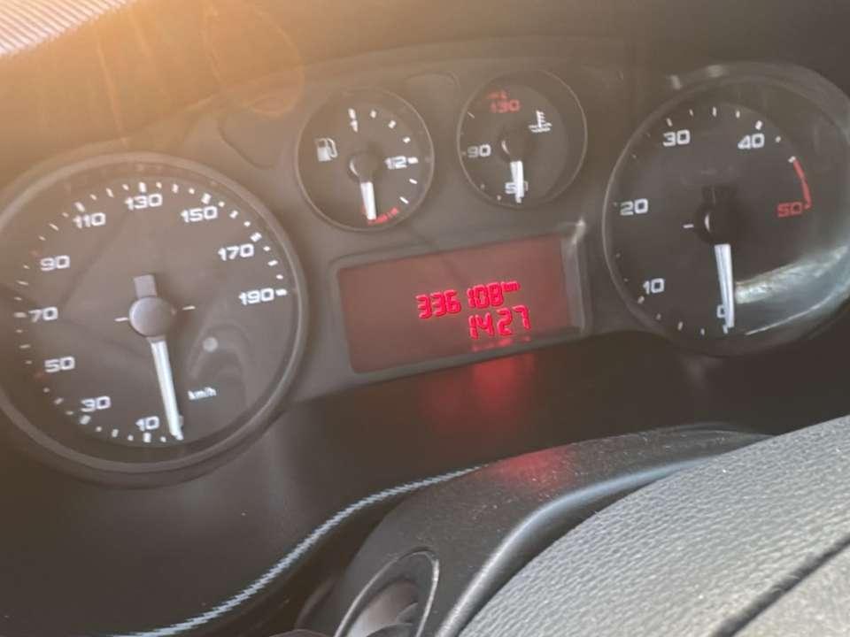 Iveco Daily 35-120 Photo 4
