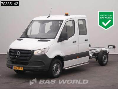 Mercedes-Benz Sprinter 311 CDI Chassis Cabine Dubbel Cabine Trekhaak Cruise MBUX CarPlay APK 08-2027 Euro6 Chassi en vente par BAS World B.V.