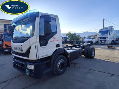 Iveco EUROCARGO 160-280 en vente par Procida Macchine S.r.l.