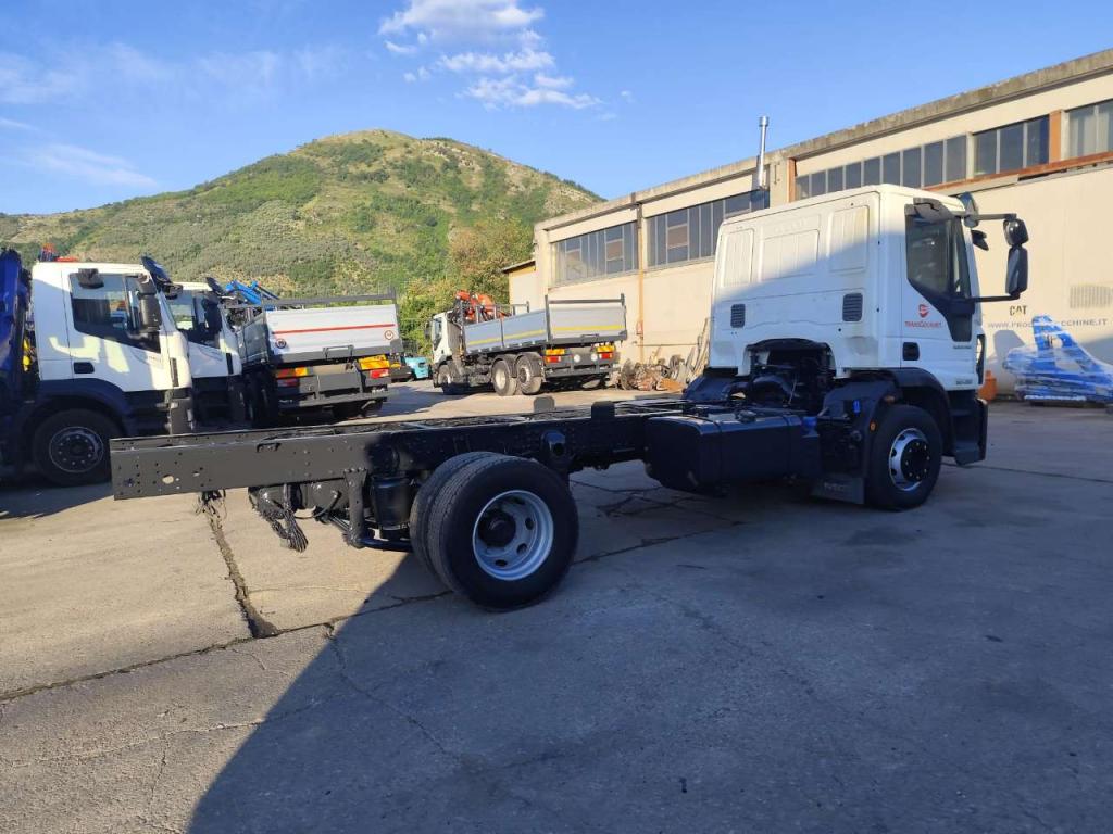 Iveco EUROCARGO 160-280 Photo 18