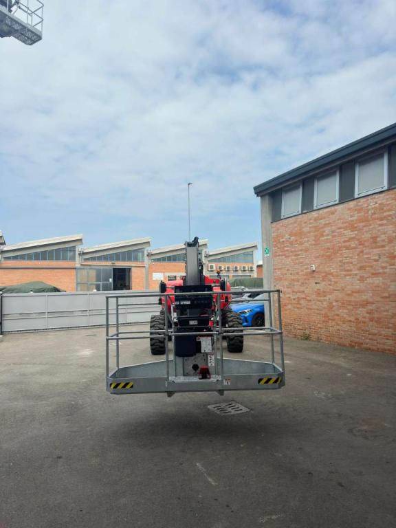 Manitou 200 ATJ Photo 5