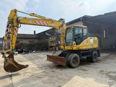 Komatsu PW160 en vente par Leo MMT Srl