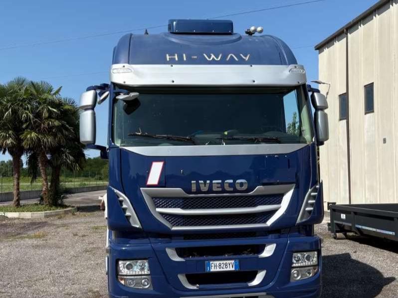 Iveco stralis 460 Photo 3