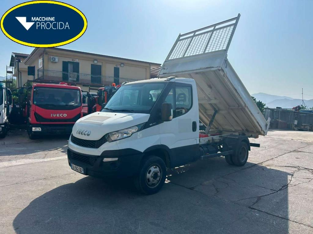Iveco DAILY 35-110 Photo 1