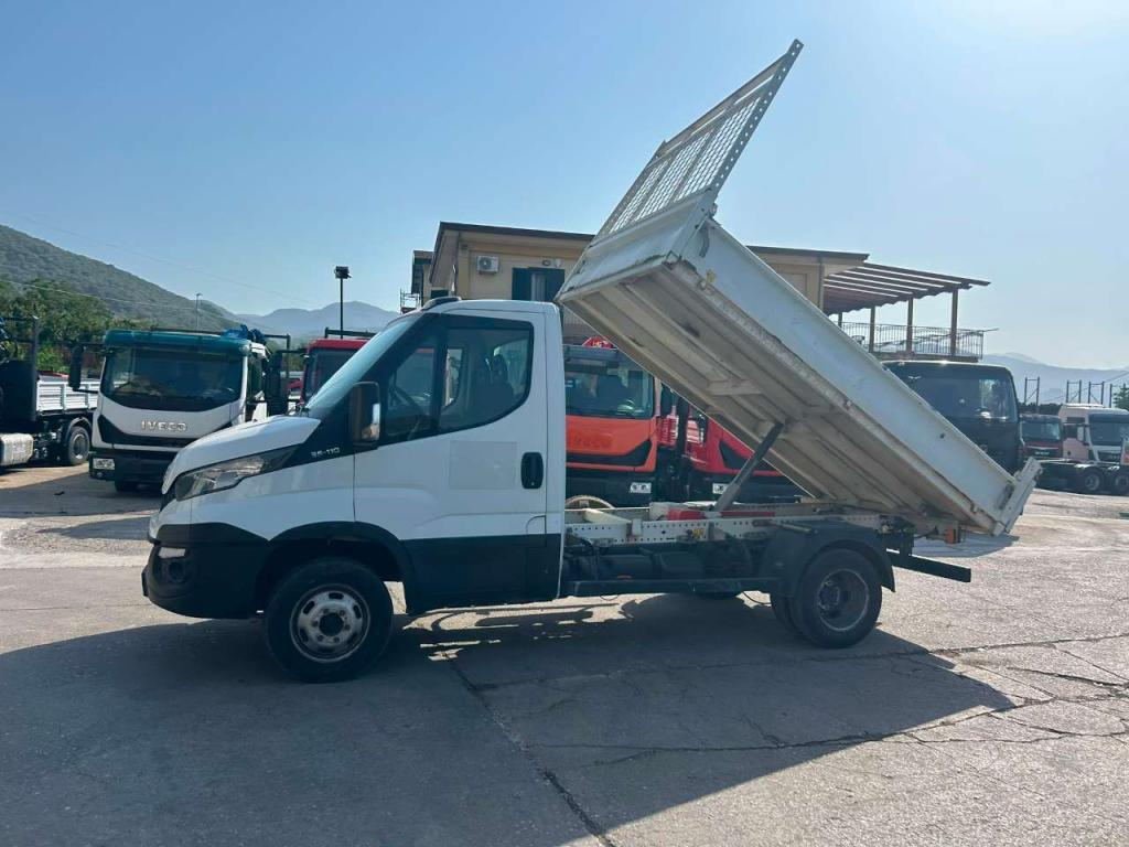 Iveco DAILY 35-110 Photo 2