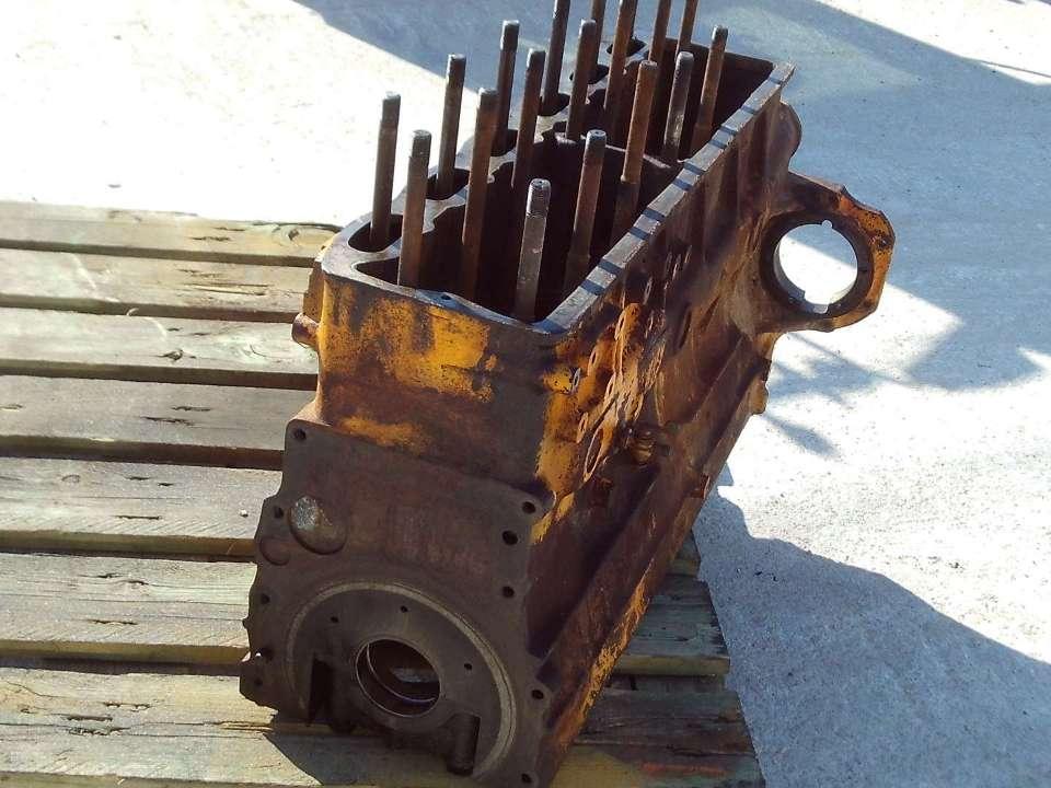 Bloc-cylindres pour Fiat Allis FL10B - AD10B  -  MOTORE CP3 Photo 5