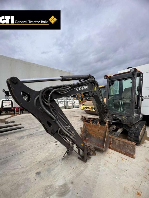 Volvo ECR40D Photo 2