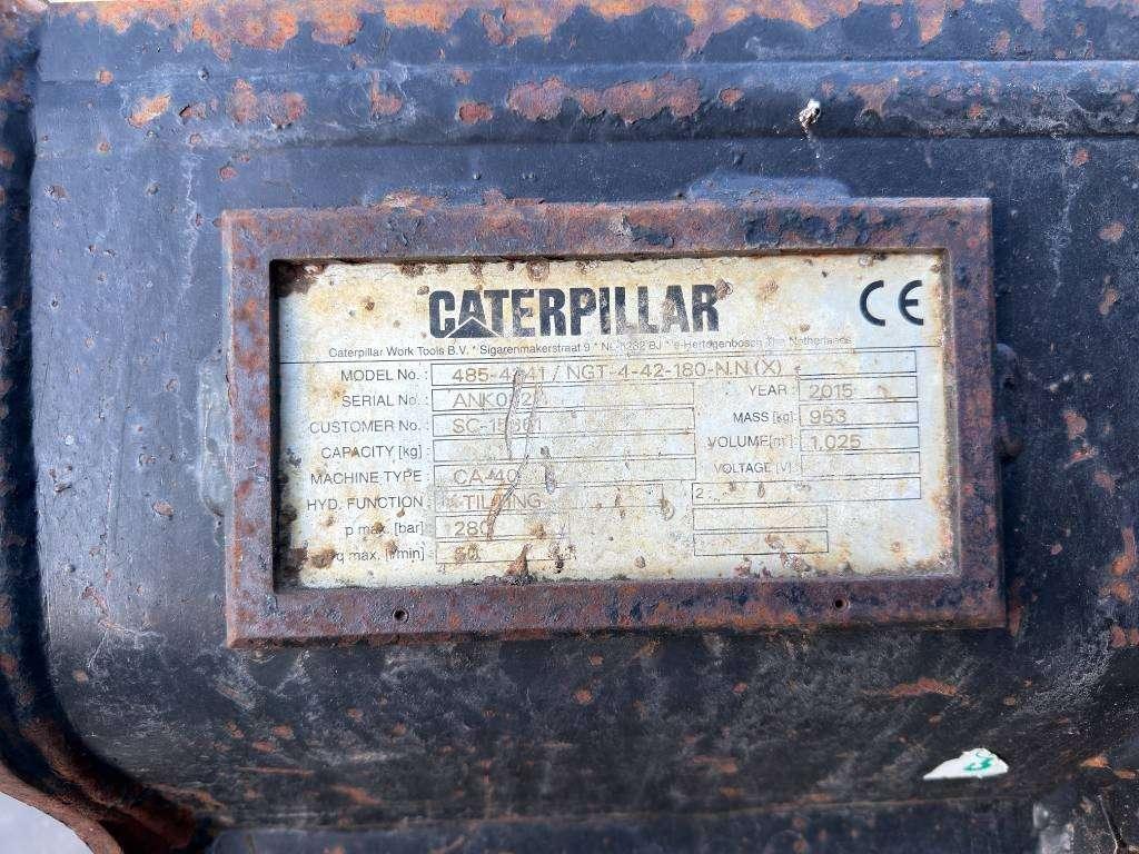 Caterpillar CW40 Photo 6