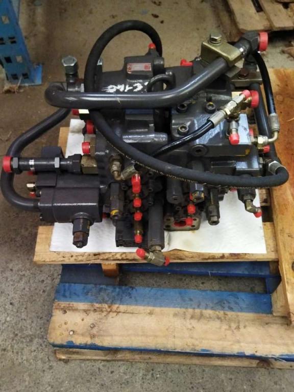 Distributeur hydraulique pour Volvo Ec 140 Photo 2