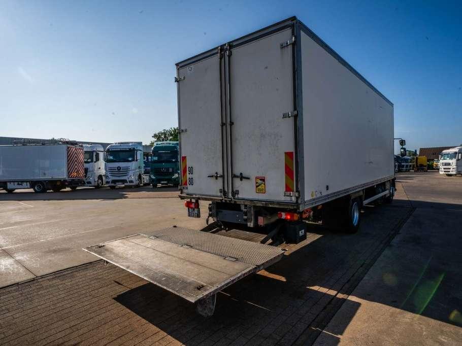 Renault D 16 WIDE 250 DXI DHOLLANDIA Photo 8