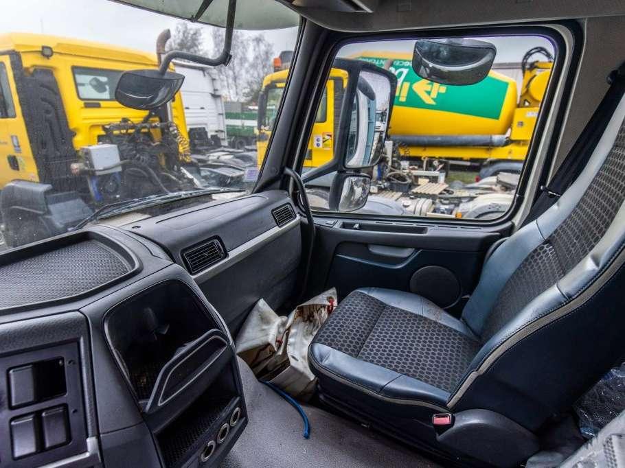 Volvo FM 460 - Moteur HS. Photo 9