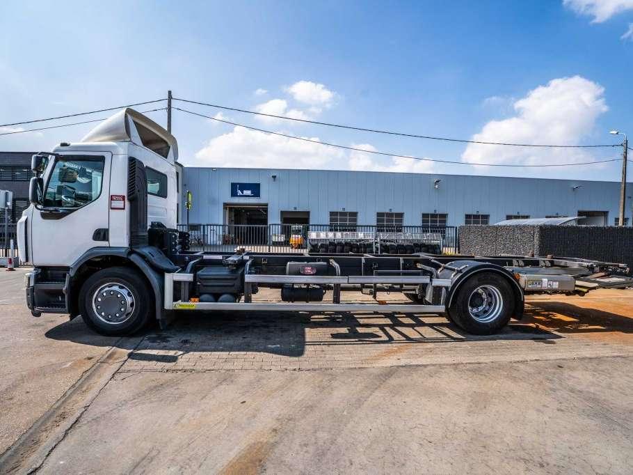 Renault D WIDE 380 DXI Photo 2
