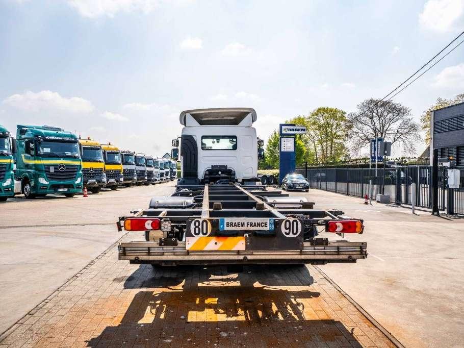 Renault D WIDE 380 DXI Photo 4