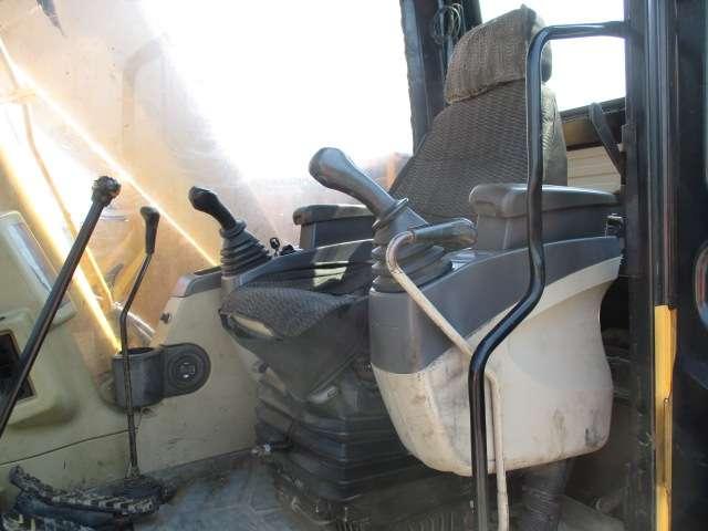 Caterpillar 311CU Photo 16