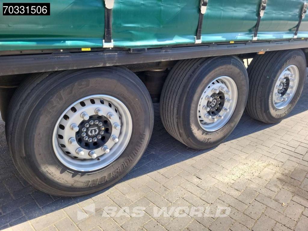 Krone SD Lift Axle MOT 11/26 Photo 16