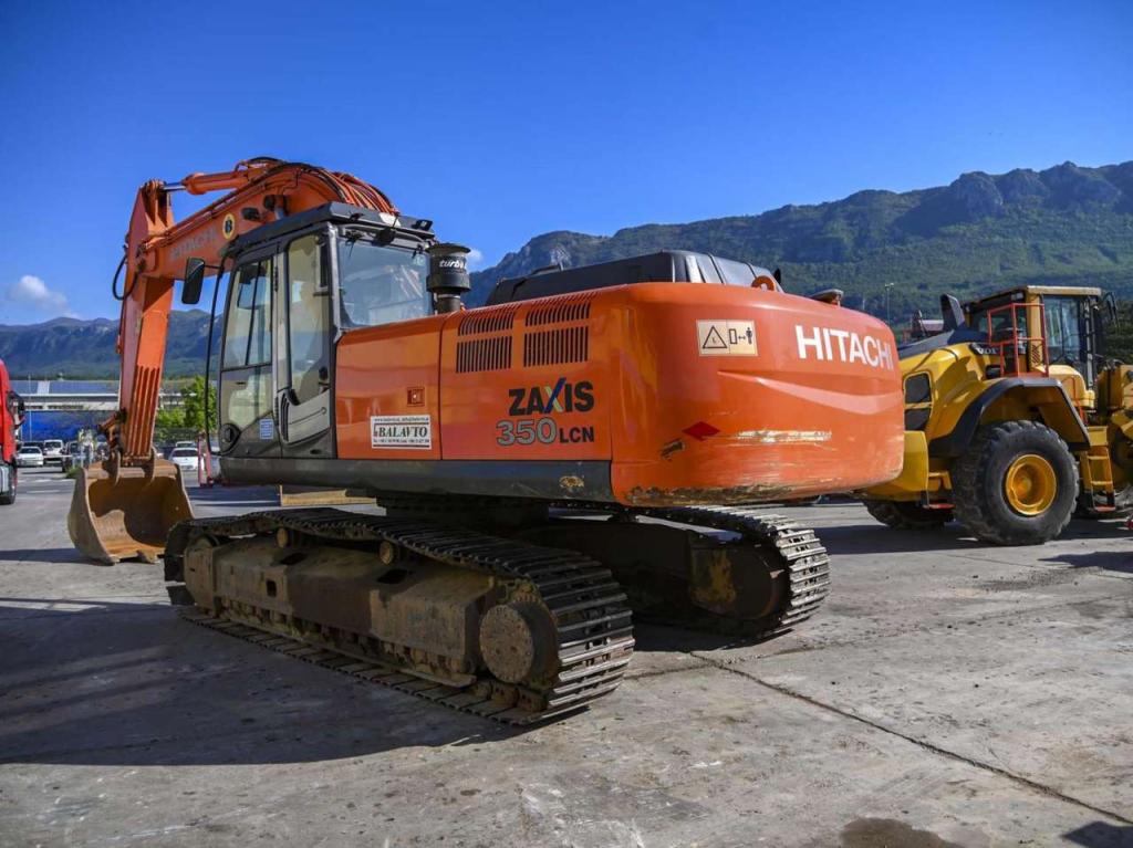 Hitachi ZX350LCN-3 Photo 3