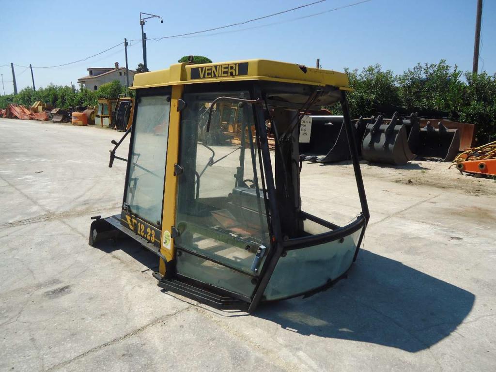 Cabine pour Venieri 12.23 Photo 1