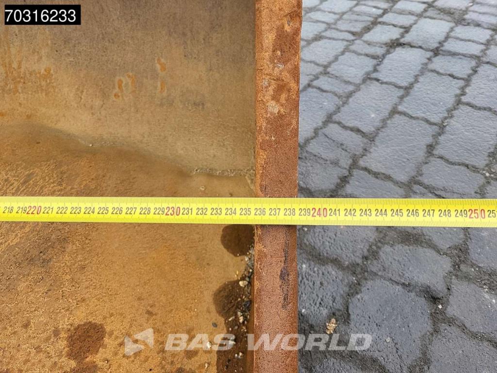 Komatsu PC290 LC-11 Photo 15