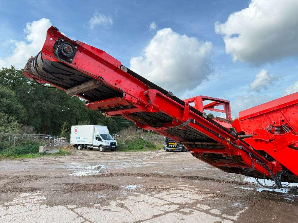 Terex - Finlay 883T - 2 Side Conveyor / Auto Greasing Photo 19