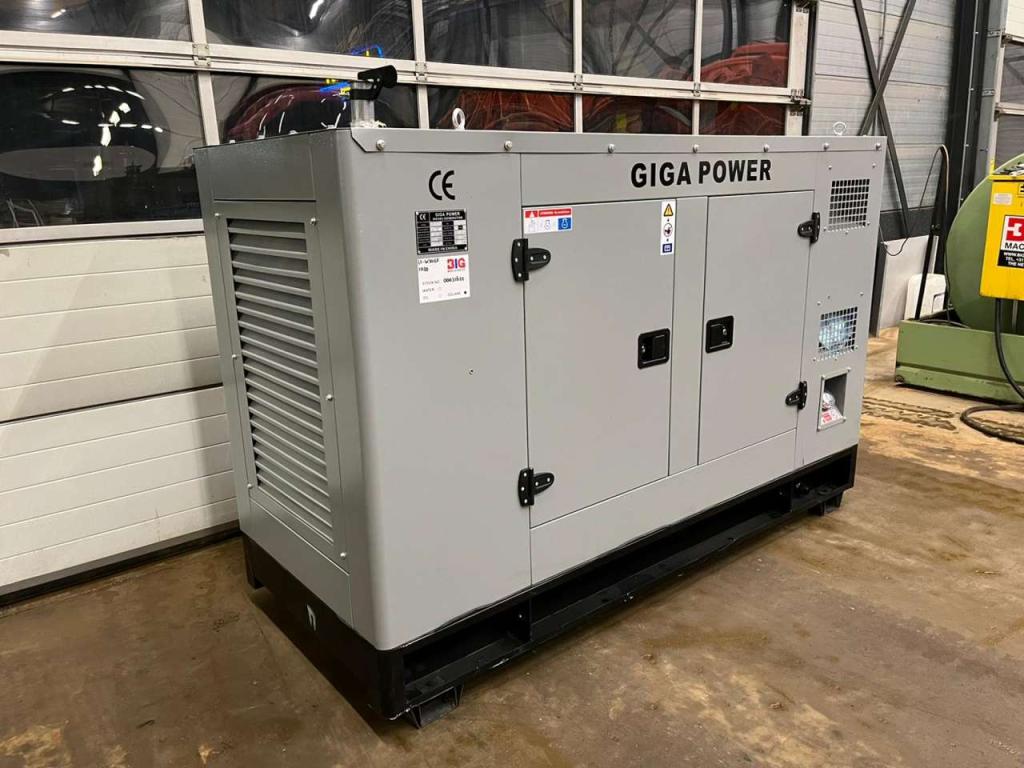 Giga Power LT-W30GF 37.5KVA closed box Photo 5