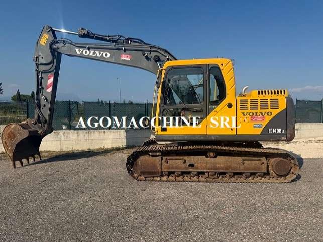 Volvo EC140B LC Photo 3