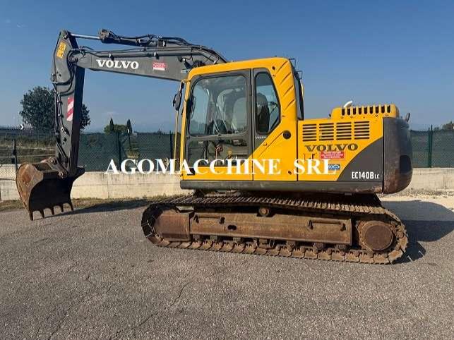 Volvo EC140B LC Photo 4