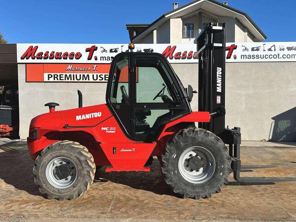 Manitou M50-4 4x4 Photo 22