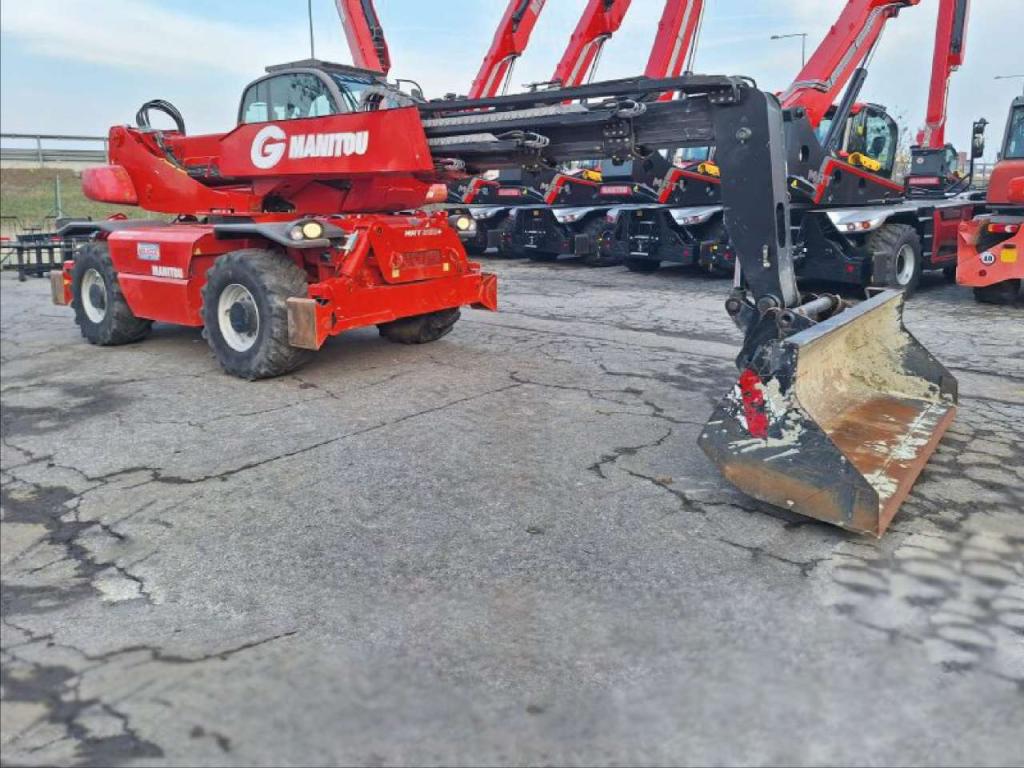 Manitou MRT 2150+ PRIVILEGE Photo 1