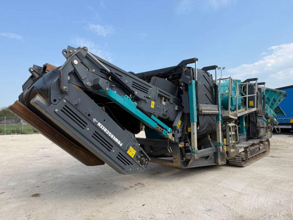 Powerscreen Warrior 1400X Photo 2