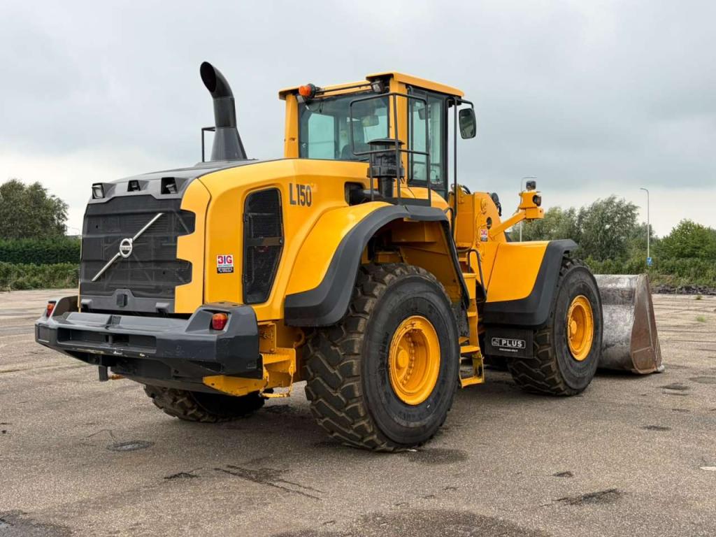 Volvo L150G Photo 5
