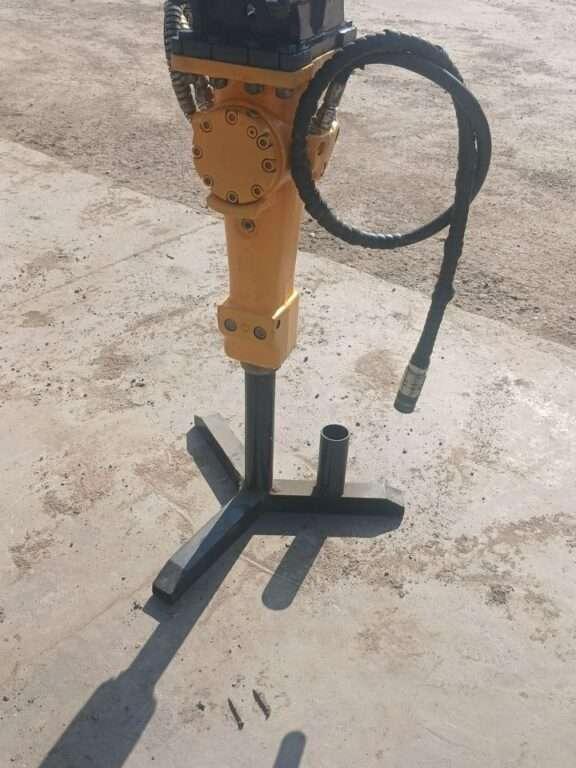 Atlas Copco SB102 Photo 3