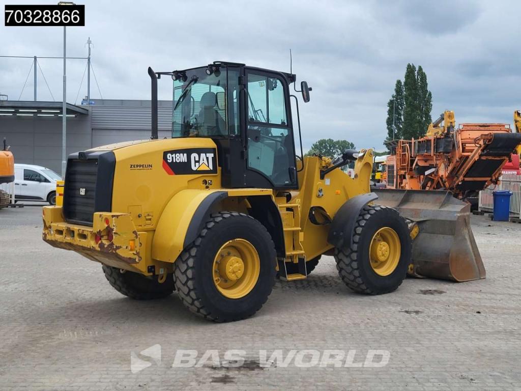 Caterpillar 918 M Bucket + Forks Photo 8