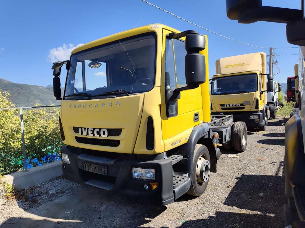Iveco EUROCARGO CUBE 120E28P Photo 10
