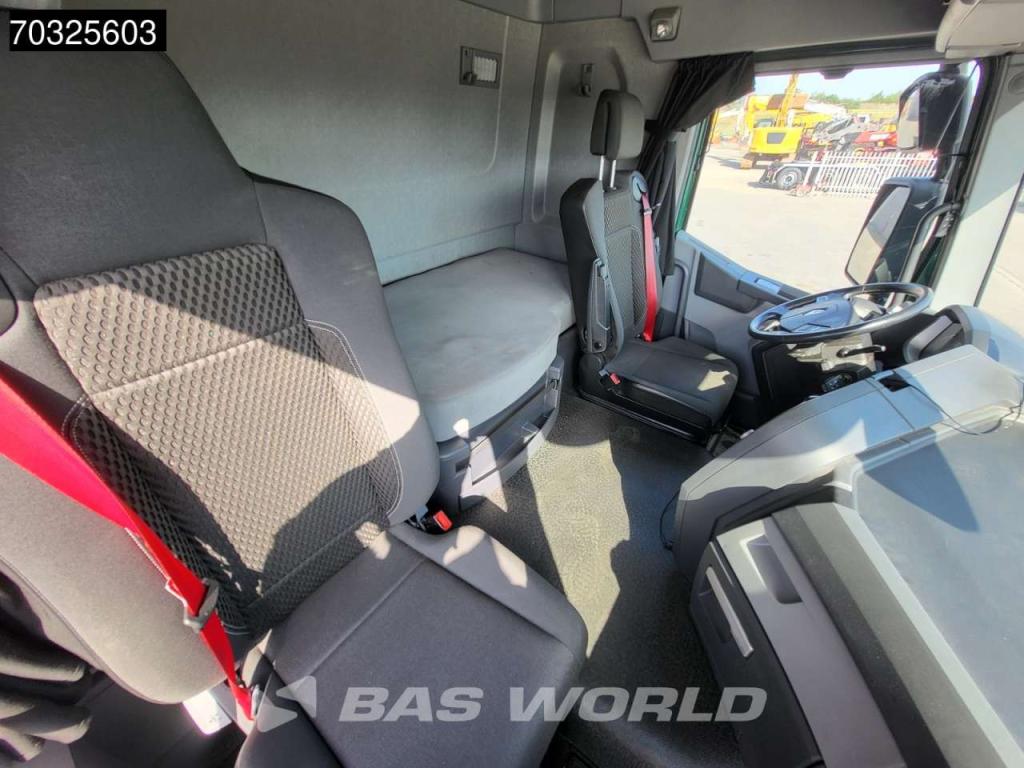 Renault T 430 4X2 SleeperCab Standklima Navi Photo 23