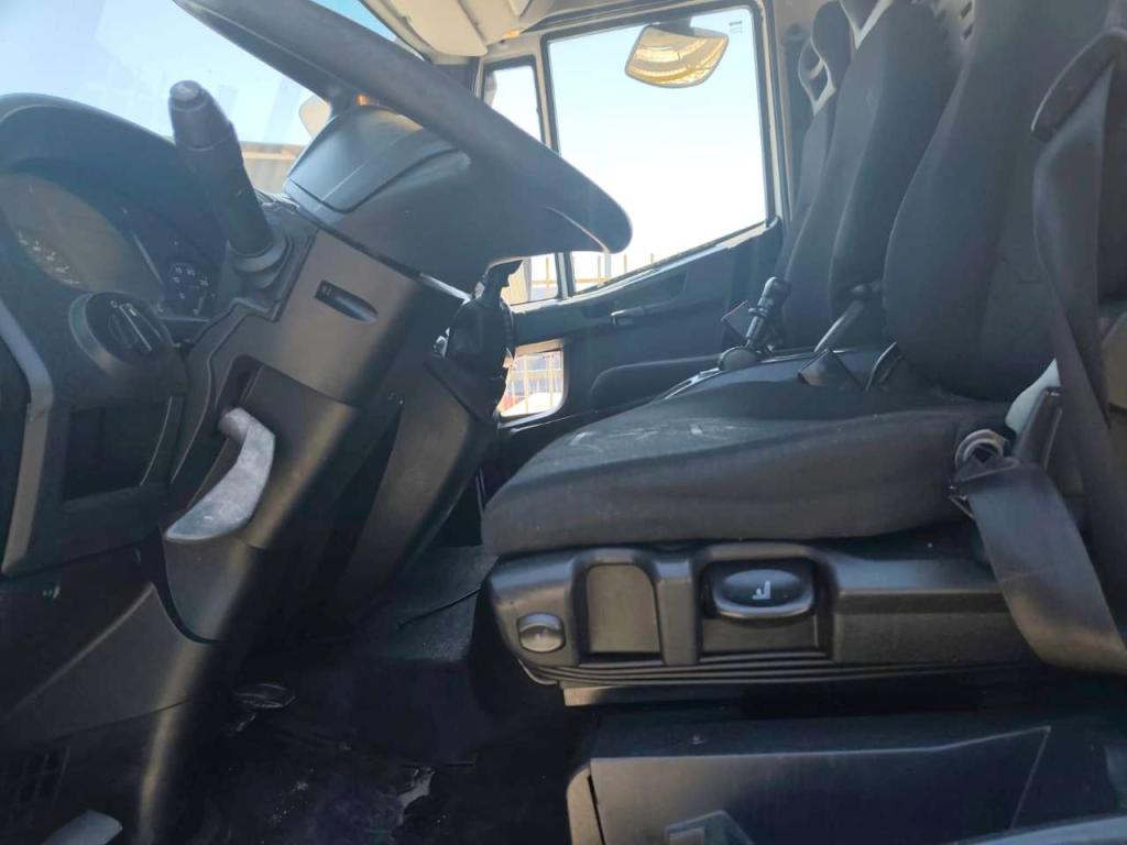 Iveco EUROCARGO 160-250 Photo 7