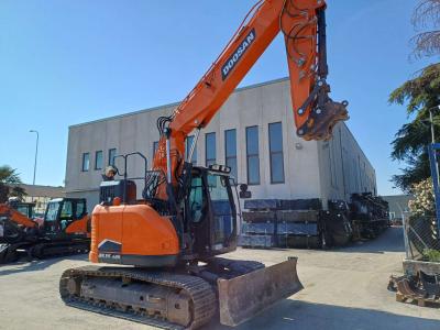 Doosan DX140LCR-7 en vente par DMO Spa