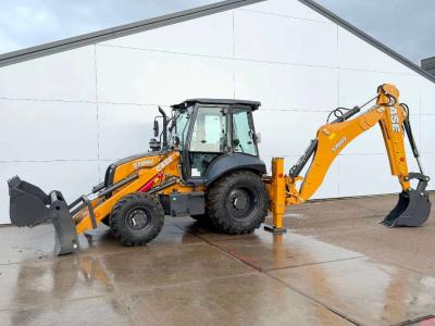 Case 570SV 4WD - 4/1 Bucket / Telescopic Boom / AC en vente par Boss Machinery