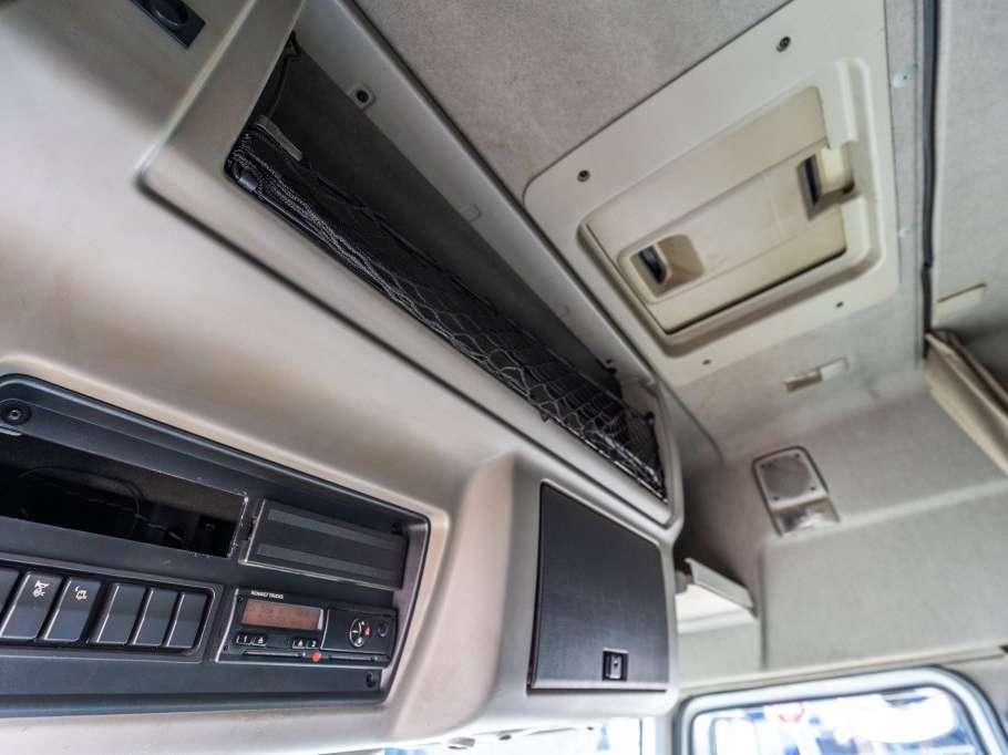 Renault PREMIUM 430 DXI (19t.)+Dhollandia 3T. Photo 16