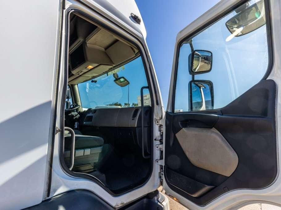 Renault PREMIUM 430 DXI (19t.)+Dhollandia 3T. Photo 19