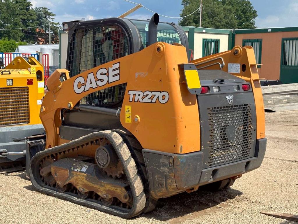 Case TR270 Photo 12